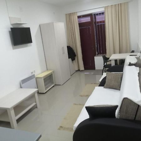 Apartment Maka 3 소코 반자 외부 사진